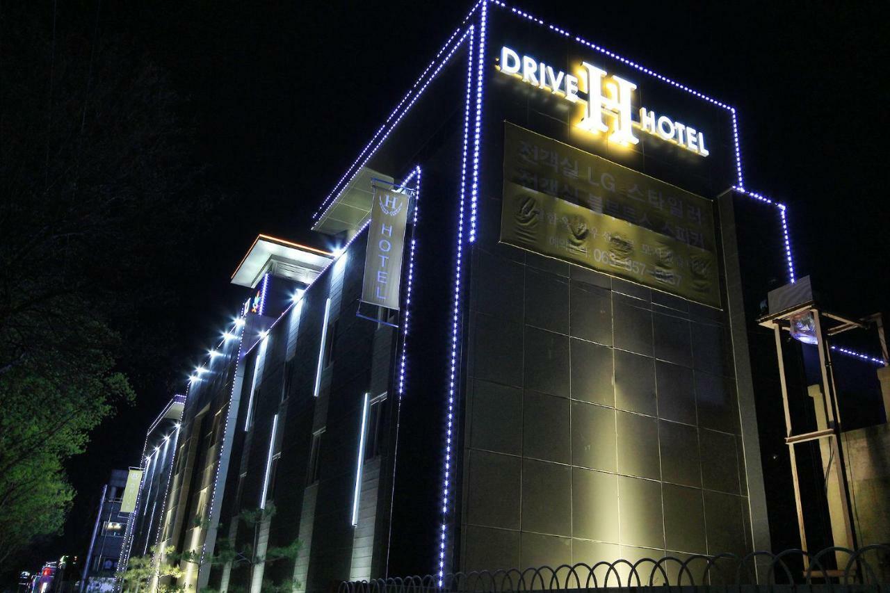 Iksan H Drive Hotel מראה חיצוני תמונה