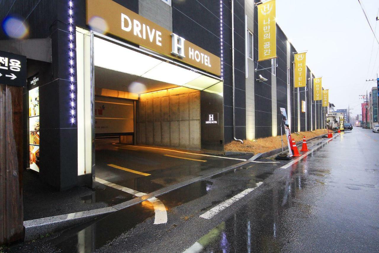 Iksan H Drive Hotel מראה חיצוני תמונה