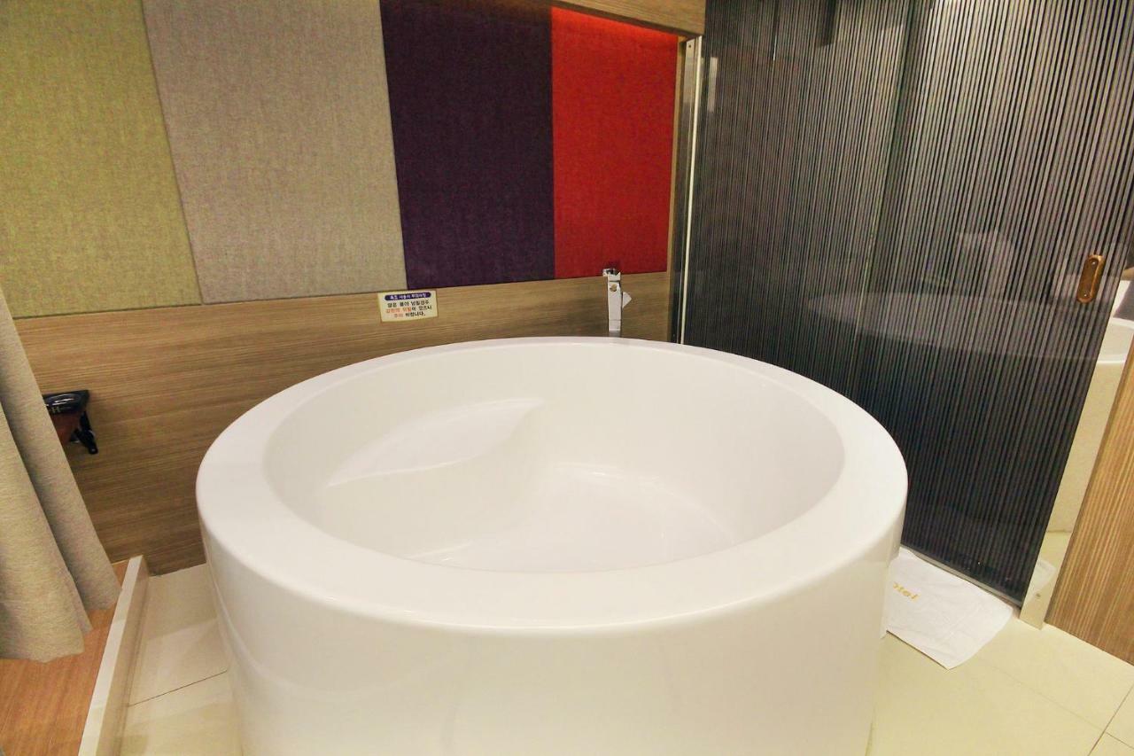 Iksan H Drive Hotel מראה חיצוני תמונה