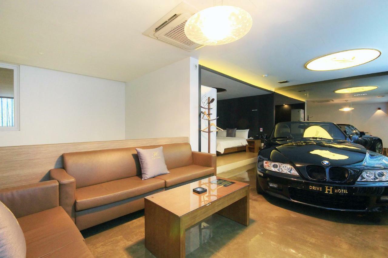 Iksan H Drive Hotel מראה חיצוני תמונה